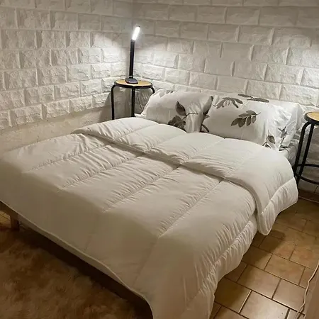 דירה Appartement Confortable A Aigues-Mortes - 30 M²